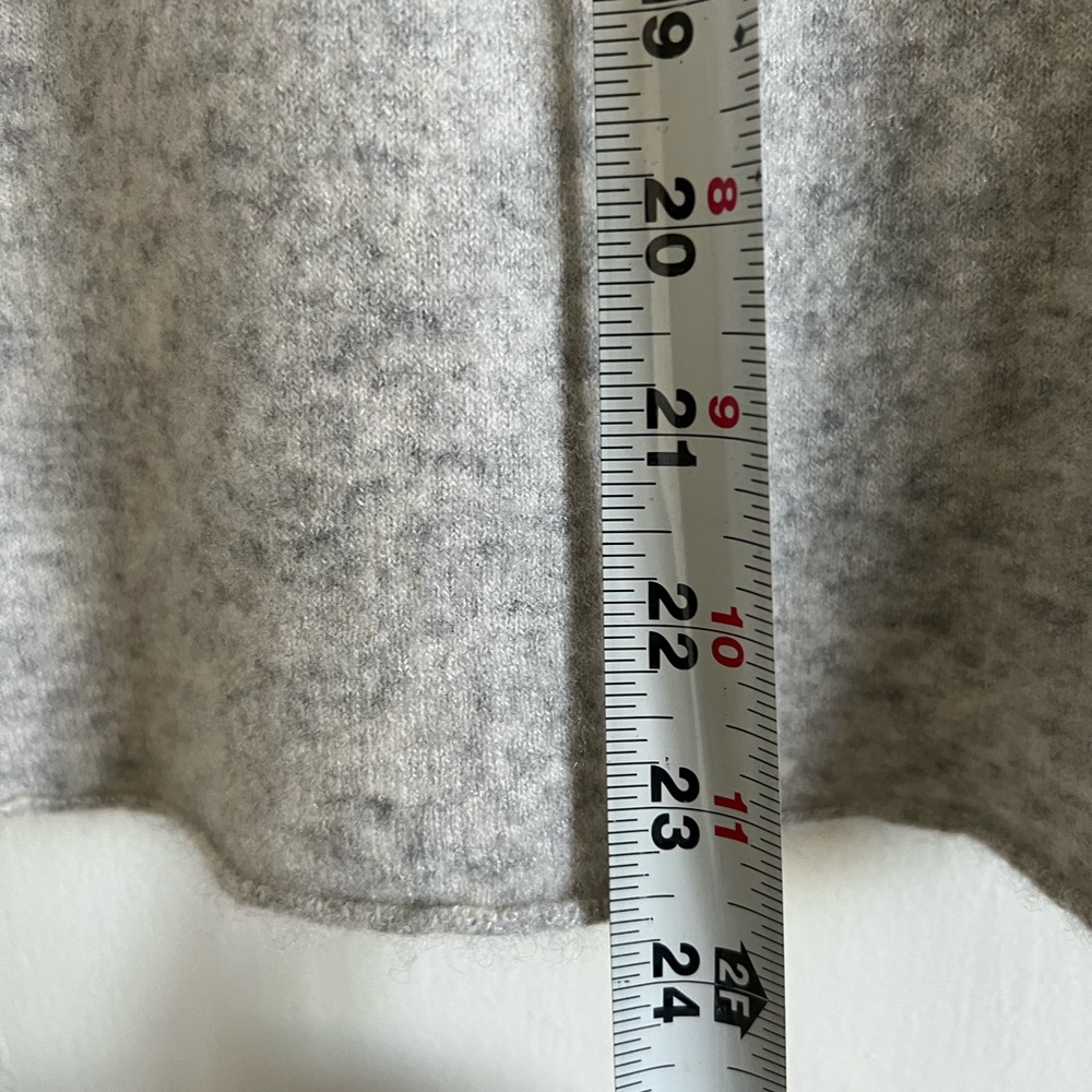 The Row cashmere sweater - Picture 7 of 7